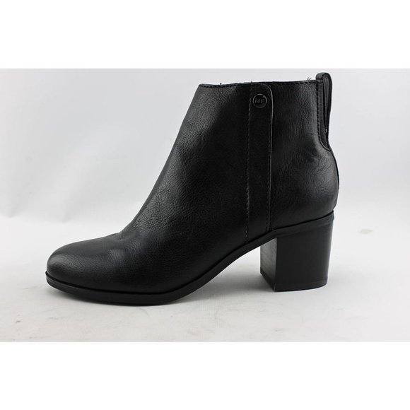 $180 Marc Fisher Samona Women Leather US 7.5 Black Ankle Boots Casual - Picture 4 of 12